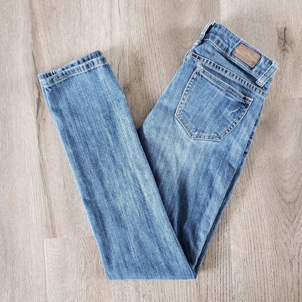 ⭐3/$25⭐  Bluenotes Skinny Jeans